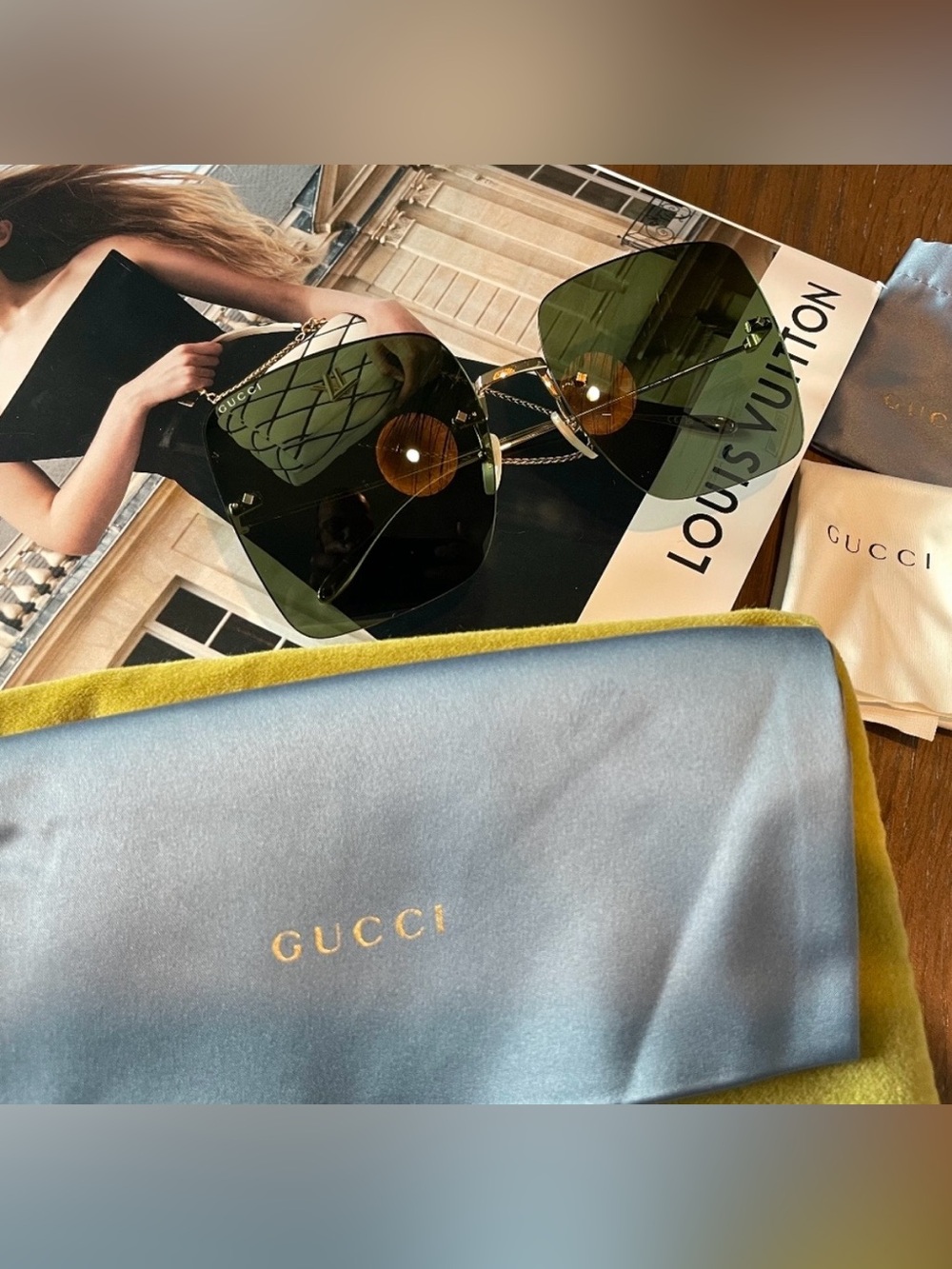 Gucci Butterfly Designer Sunglasses Gold Tinted Oversized Rimless GG1147S 001 - Picture 12 of 15